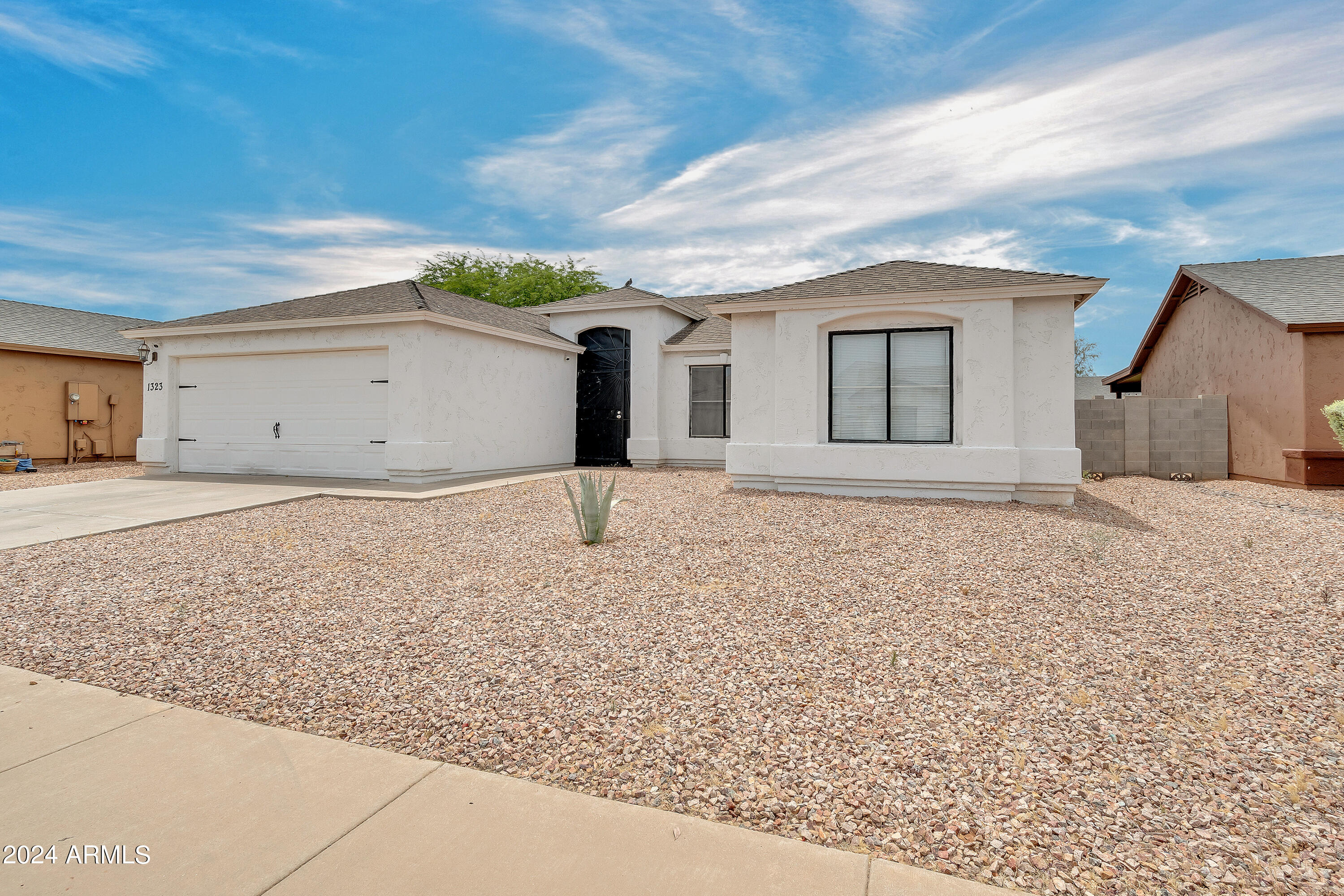 Assumable mortgage in AZ, 1323 E SILVERBRUSH Trail, Casa Grande, AZ 85122