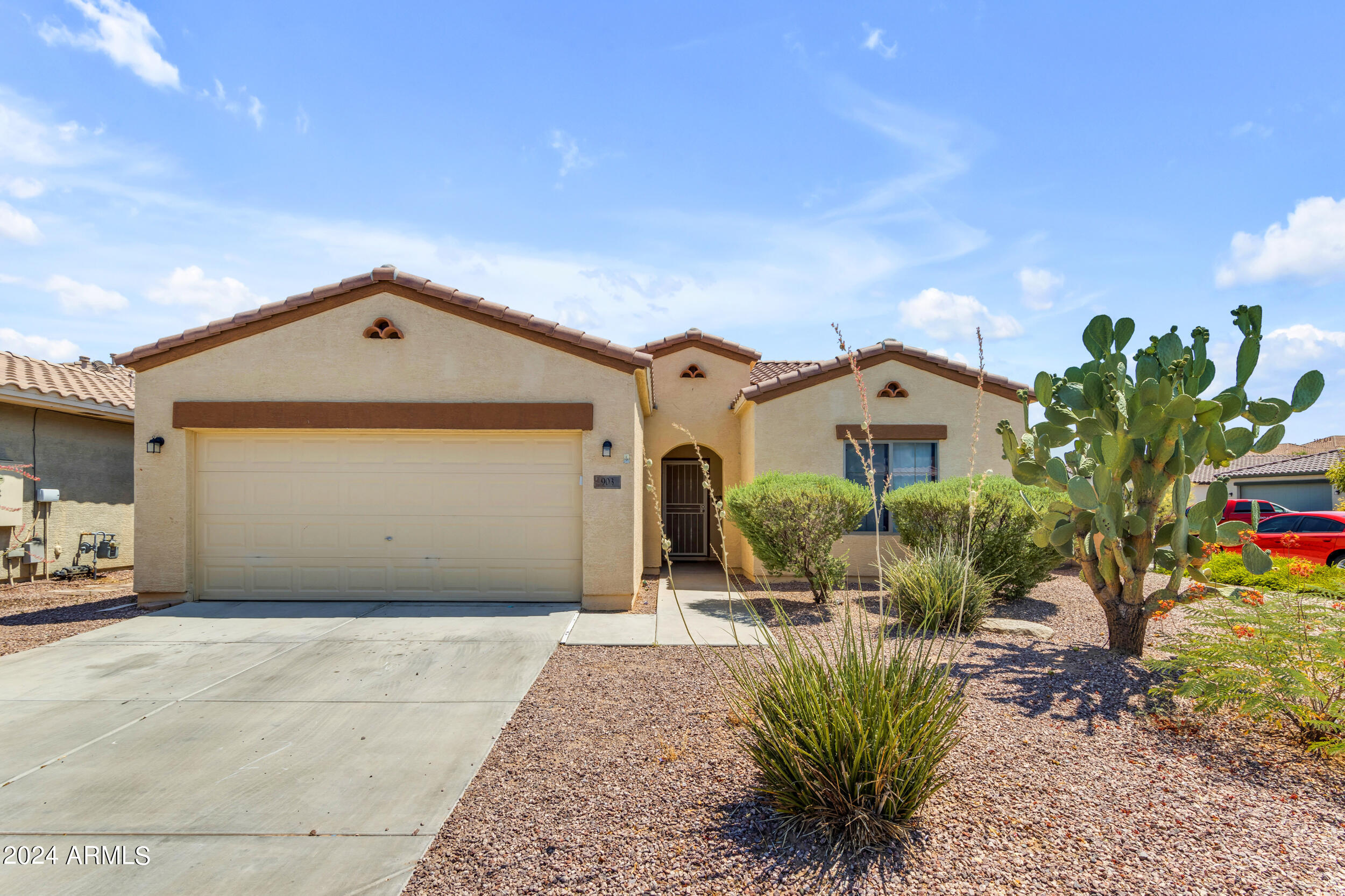 Assumable mortgage in AZ, 903 E CACTUS WREN Drive, Casa Grande, AZ 85122