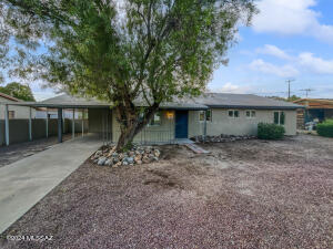 Assumable mortgage in AZ, 6051 E 29Th Street Street, Tucson, AZ 85711