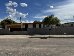 Assumable mortgage in AZ, 857 W Illinois Street Street, Tucson, AZ 85714