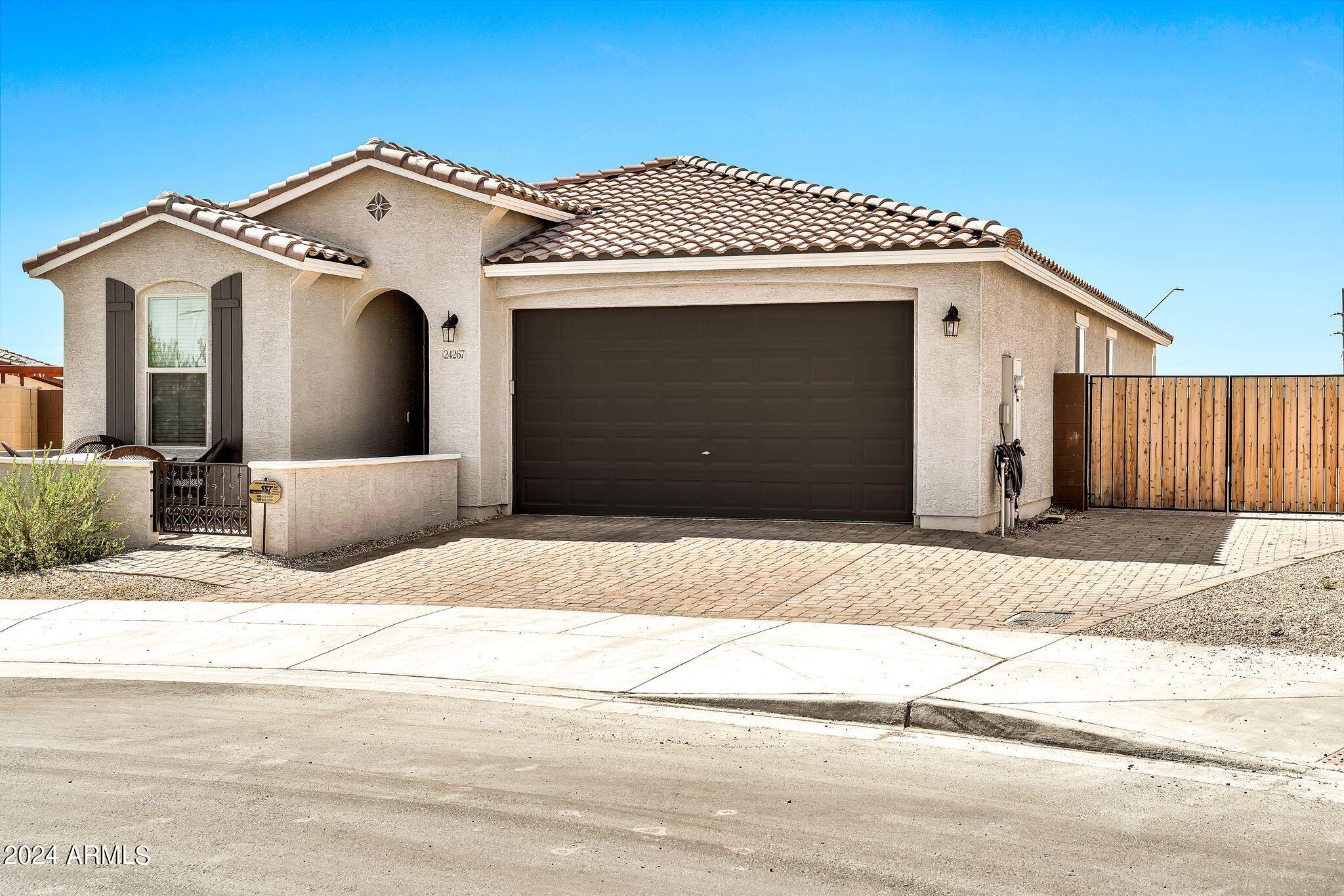 Assumable mortgage in AZ, 24267 W GIBSON Lane W, Buckeye, AZ 85326