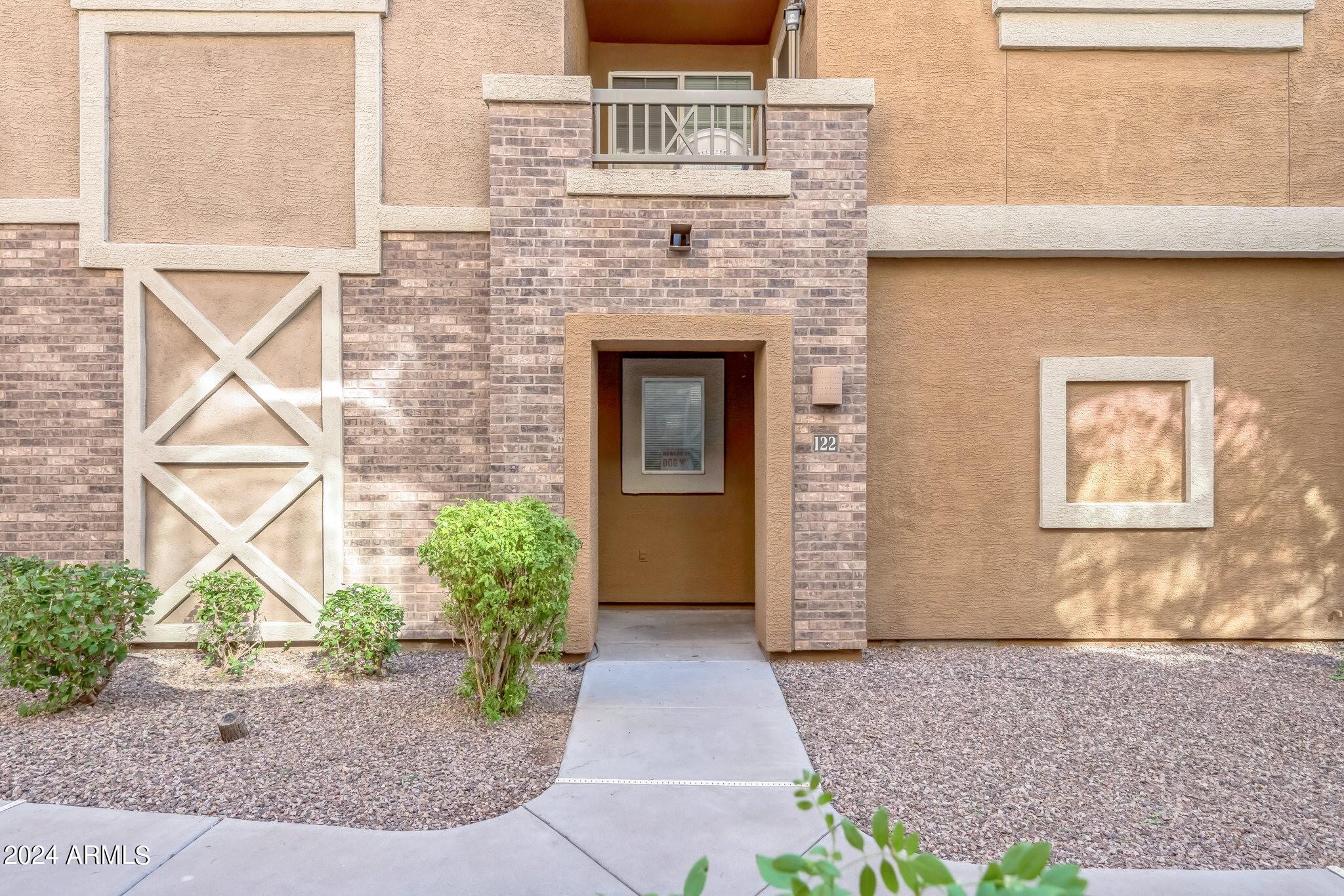 Assumable mortgage in AZ, 18250 N CAVE CREEK Road UNIT 122, Phoenix, AZ 85032