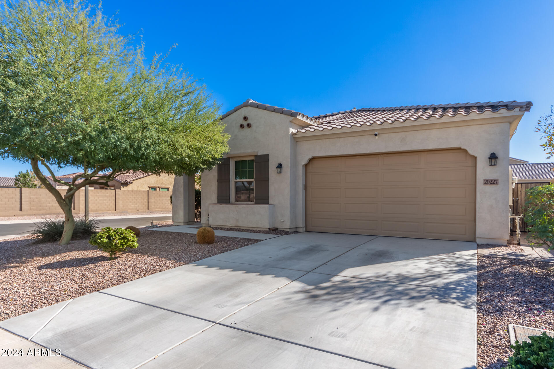 Assumable mortgage in AZ, 20227 W HADLEY Street, Buckeye, AZ 85326