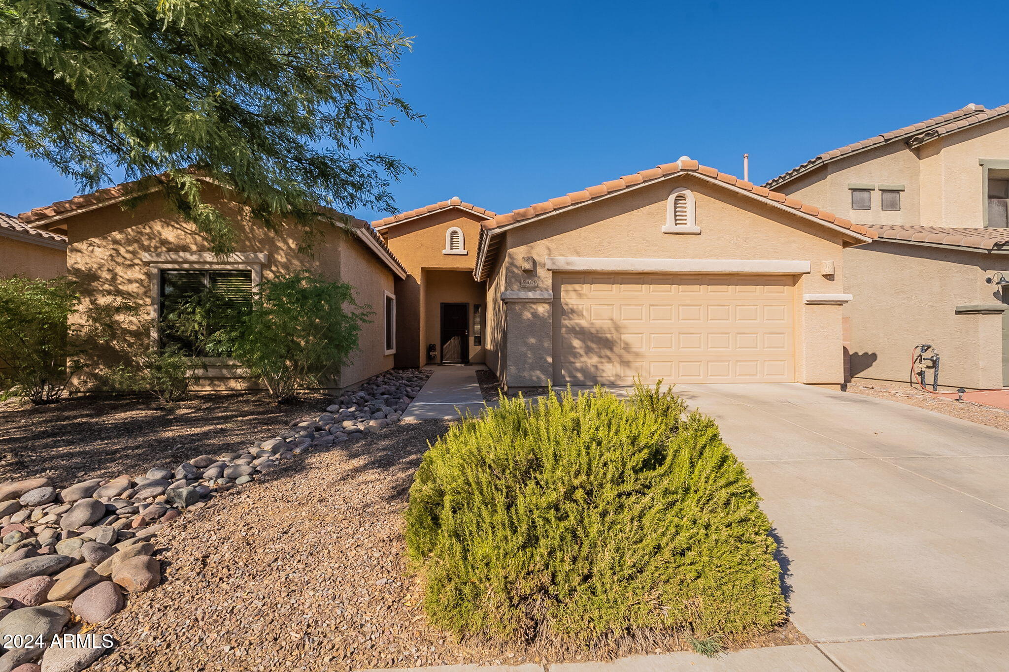 Assumable mortgage in AZ, 8409 N CRESTED QUAIL Drive, Tucson, AZ 85743