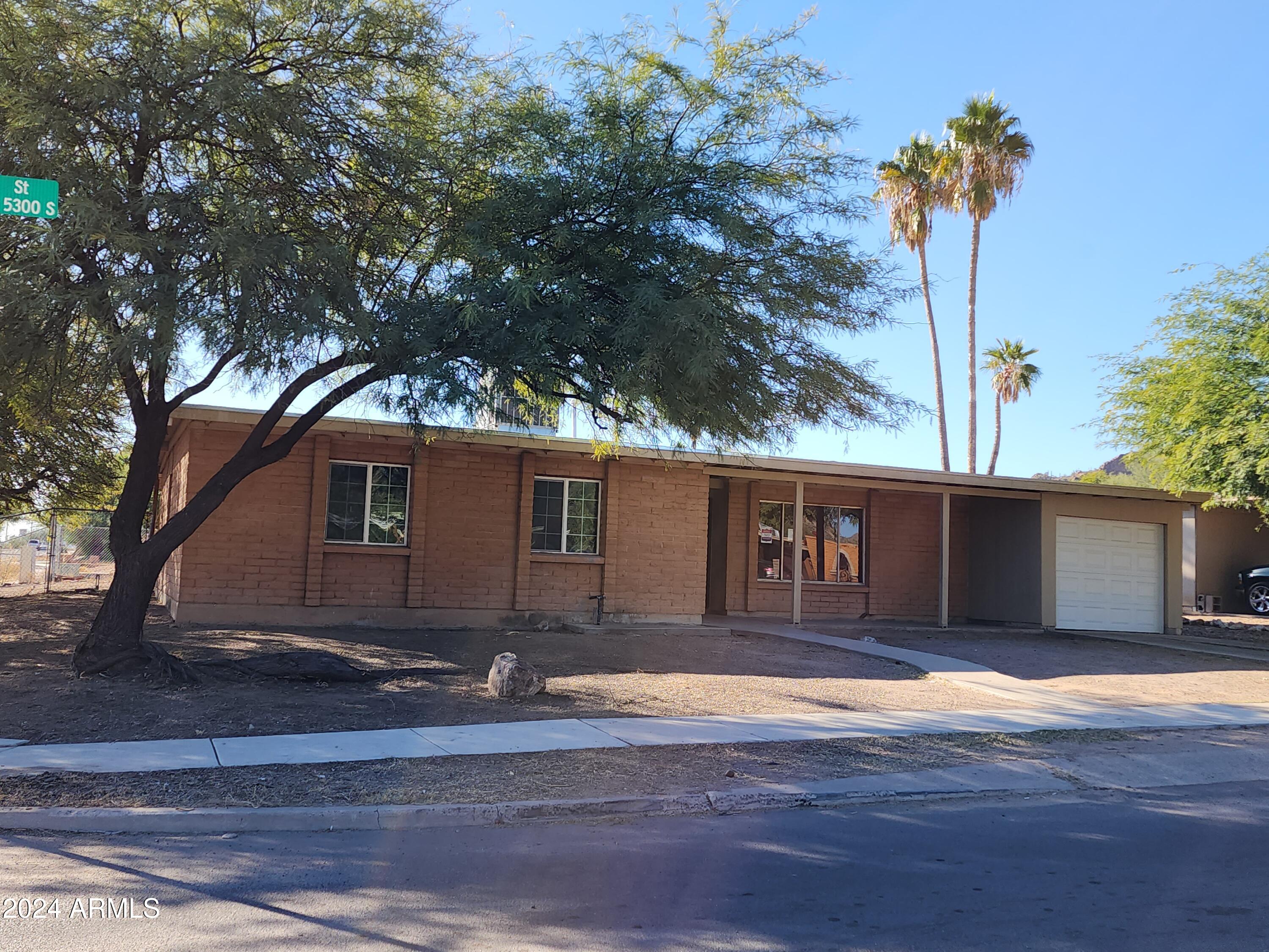 Assumable mortgage in AZ, 2901 W Dakota Street, Tucson, AZ 85746