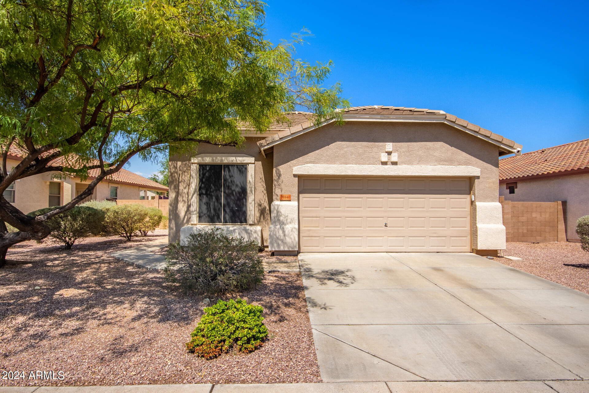 Assumable mortgage in AZ, 16940 W TONBRIDGE Street, Surprise, AZ 85374