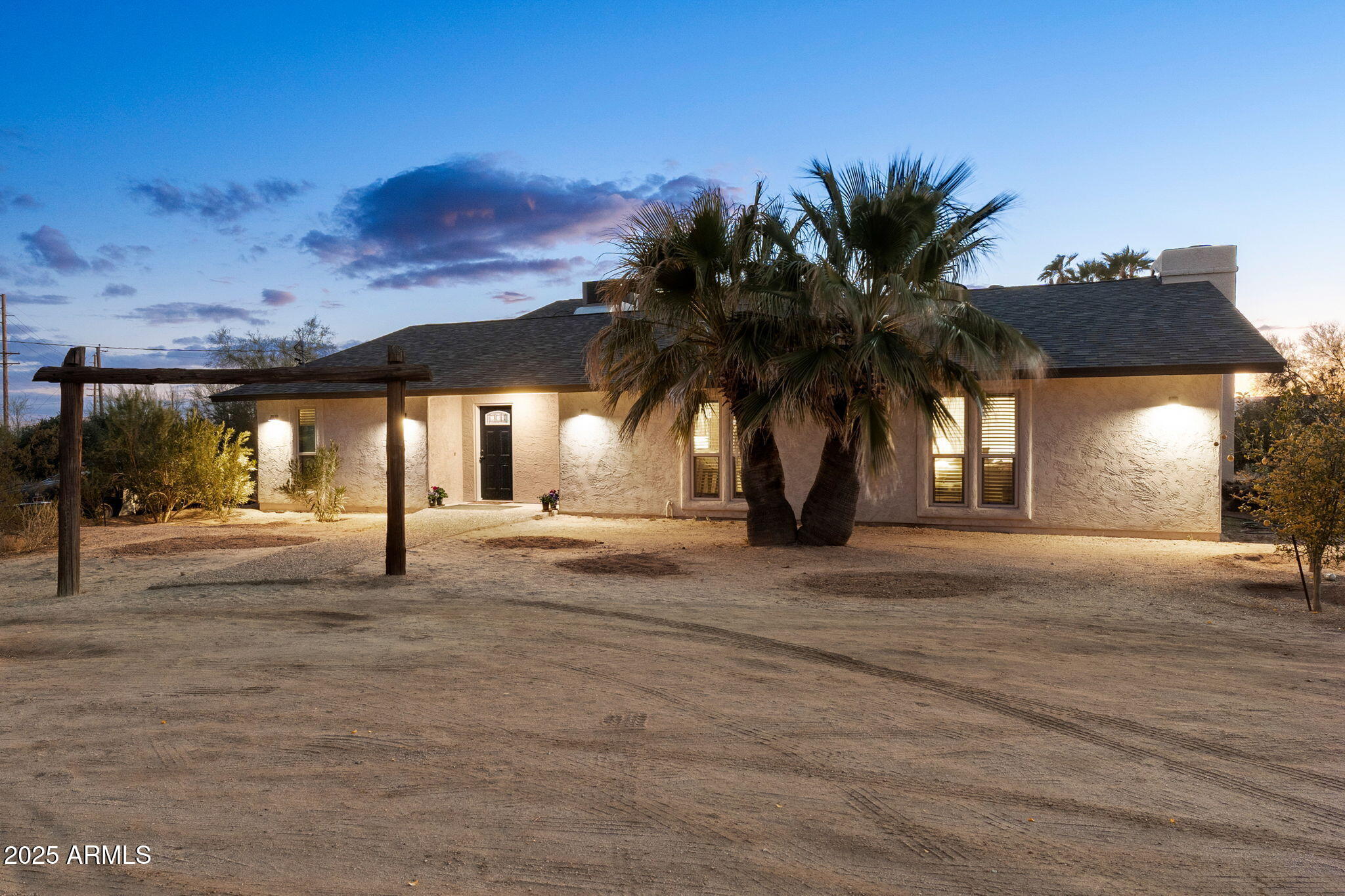 Assumable mortgage in AZ, 1131 E SUPERSTITION Boulevard, Apache Junction, AZ 85119