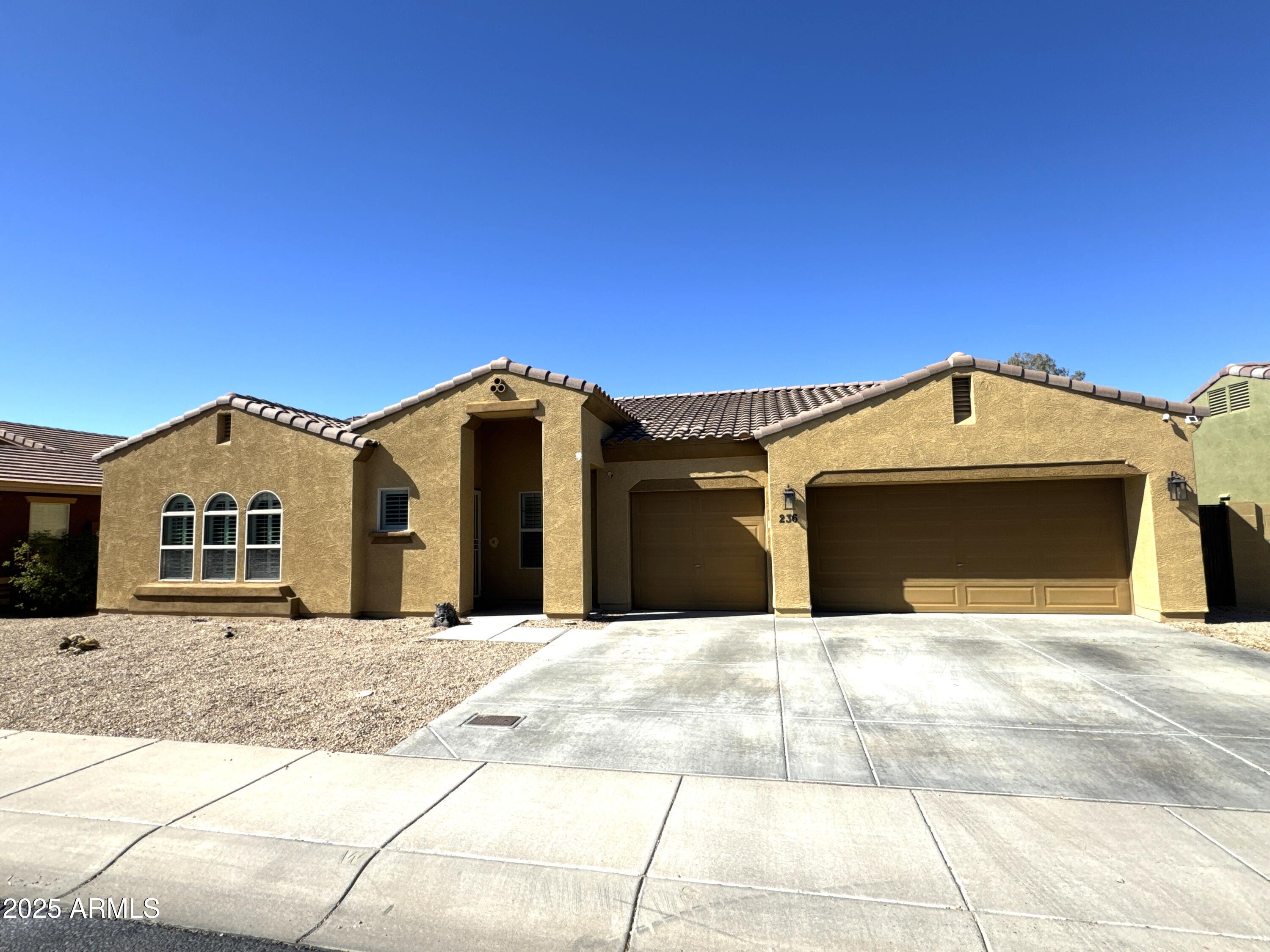 Assumable mortgage in AZ, 236 N WESLEY --, Mesa, AZ 85207