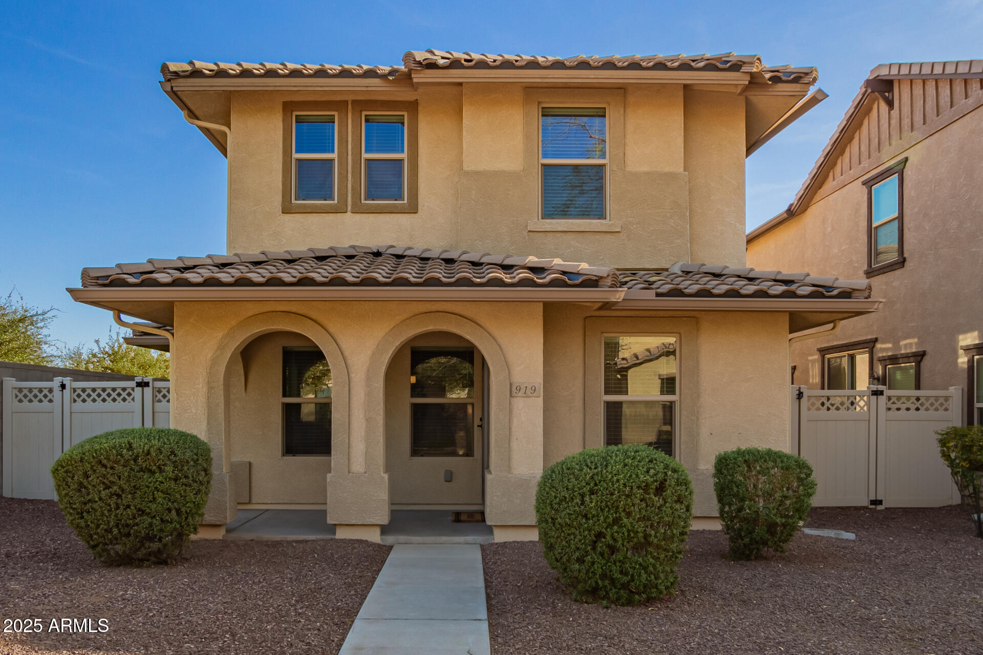 Assumable mortgage in AZ, 919 S PHEASANT Drive, Gilbert, AZ 85296